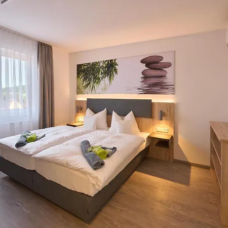 Oda ve Kahvaltı Wohlfuehlappartements „natur & Flair“ Ifta